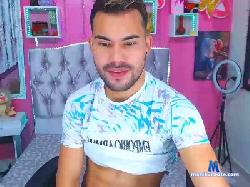 lucas_yaret cam4 live cam performer profile