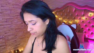 Roxanne_Han cam4 bicurious performer from Republic of Colombia cum anal feet ass pussy blowjob masturbation 