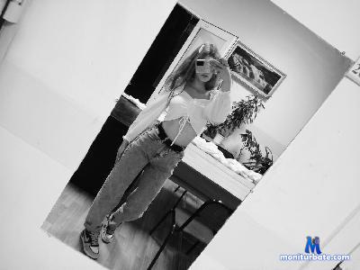 AugustaEllson cam4 straight performer from French Republic feet masturbation deepthroat fisting AssToMouth squirt schoolgirl 