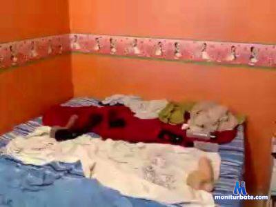 Pup_Z cam4 gay performer from United States of America  