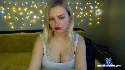 LuciaDiamond cam4 bicurious performer from Kingdom of the Netherlands livetouch rollthedice 