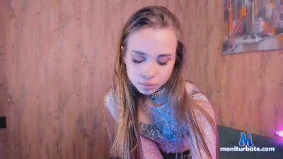 OdelynaHawks cam4 bisexual performer from United States of America feet striptease squirt bigass spanking cute 