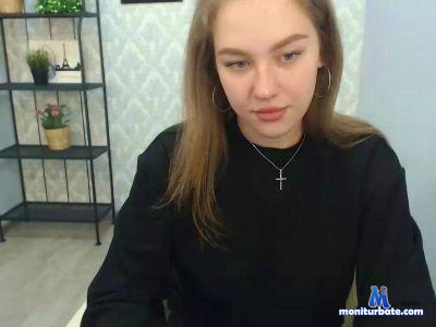 LolaRangy cam4 bisexual performer from Republic of Estonia  