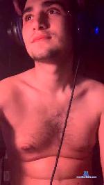 Rainbowsguy cam4 livecam show performer room profile