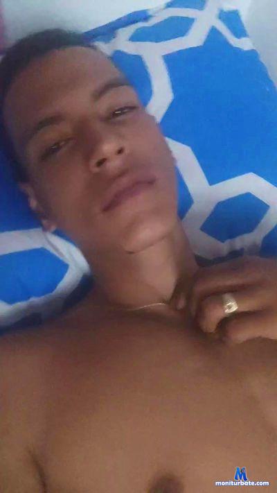 Alejandrolm1 cam4 unknown performer from Republic of Colombia  