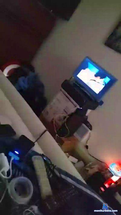 jhowlett1 cam4 bisexual performer from United States of America  