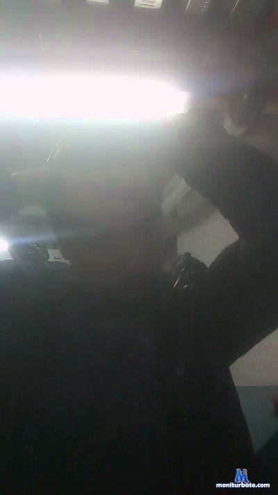 Pussylovemcy cam4 straight performer from Republic of Chile  