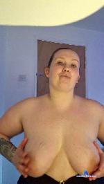 Lulubells cam4 livecam show performer room profile