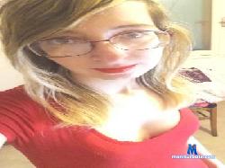 Melaniehairyy cam4 live cam performer profile
