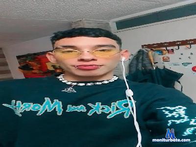samael_leviatan cam4 unknown performer from United States of America milk smoke cum blowjob pussy ass feet 