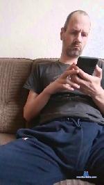 Henry_1980 cam4 livecam show performer room profile