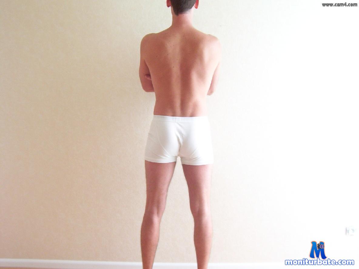 macfly555555 cam4 straight performer from French Republic macfly555555 