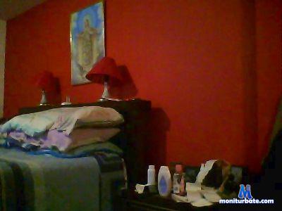 mruioecuador cam4 straight performer from Republic of Ecuador livetouch rollthedice 
