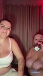 Two4_onefun cam4 livecam show performer room profile