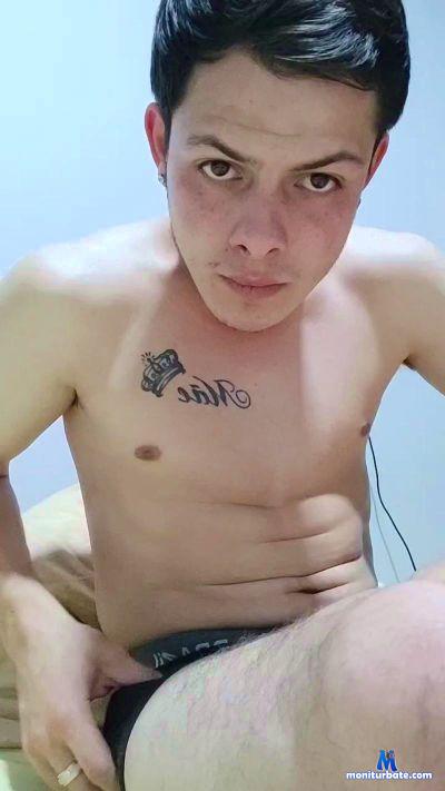 pedrovsm000 cam4 straight performer from Federative Republic of Brazil  