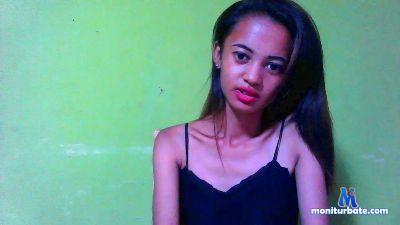 Mielle04 cam4 straight performer from Republic of Madagascar pussy blowjob squirt feet ass striptease cute 