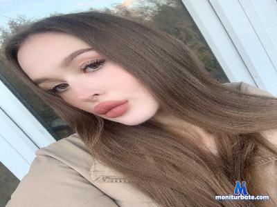 CateEckersley cam4 bisexual performer from Kingdom of Spain feet spanking cute striptease masturbation schoolgirl armpits 