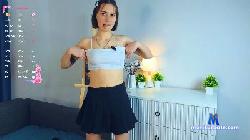 GwenCrock cam4 live cam performer profile