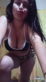 Luli8909 cam4 livecam show performer room profile