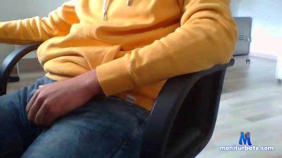 thomasactif11 cam4 bicurious performer from French Republic  
