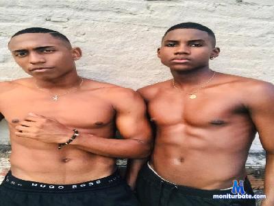 damiansexyblack cam4 unknown performer from United States of America damiansexyblack 