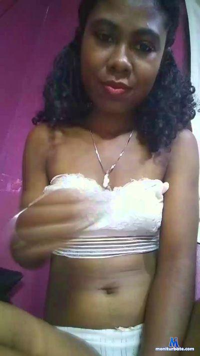 Fleurgirls24 cam4 straight performer from Republic of Madagascar amateur bdsm 