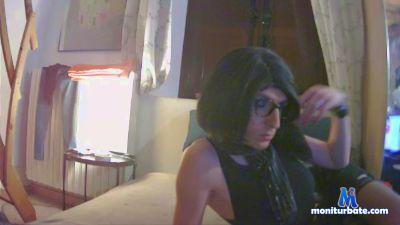 Becca69_fun cam4 bisexual performer from Republic of Italy  