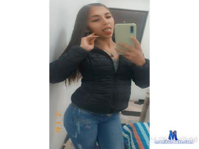 Lorenaa_Rojas cam4 straight performer from United States of America lovense squirt cumming anal perky teen rollthedice 
