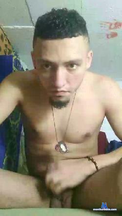 Prisionero23cm cam4 live cam performer profile