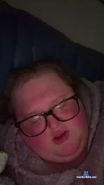 Peachyxoxox cam4 livecam show performer room profile