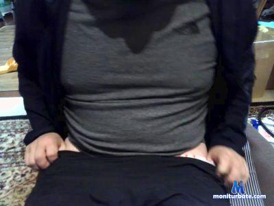 bikubikuchiku2 cam4 gay performer from Japan  