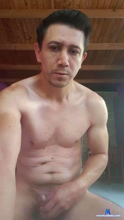 pablogabrie2 cam4 straight performer from Argentine Republic  