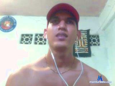 david4483 cam4 gay performer from Kingdom of Spain rollthedice 