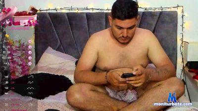 Anubis_oz cam4 bisexual performer from United States of America  