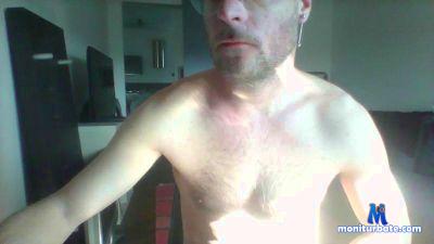 c2c2585 cam4 bicurious performer from Republic of Italy  