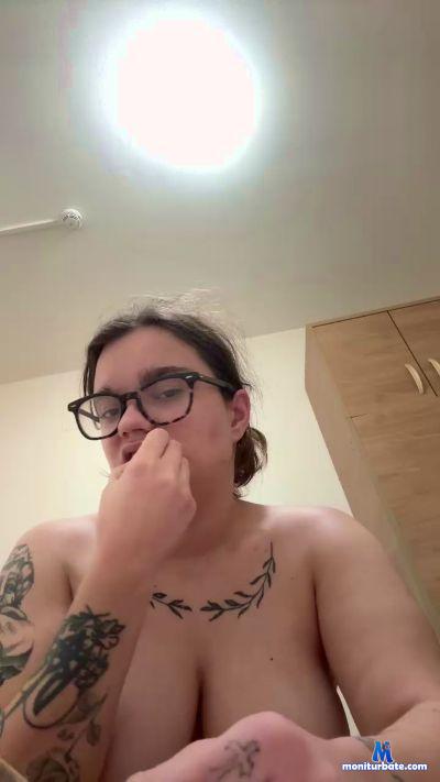 Kat2942 cam4 unknown performer from Republic of Italy  