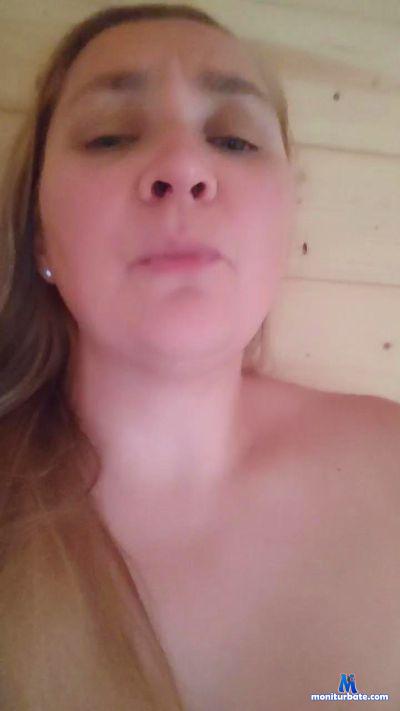 mollig42 cam4 bisexual performer from Federal Republic of Germany amateur mollig milf 