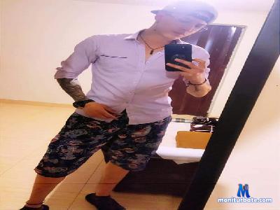 Theanfitrion69 cam4 straight performer from Republic of Italy  