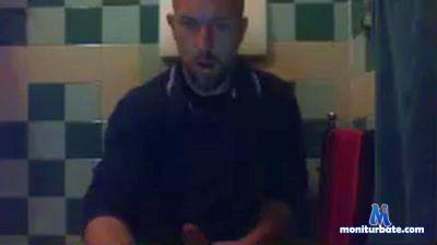 _christofer_18 cam4 bisexual performer from Republic of Colombia rollthedice 