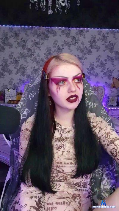GalaxyQueen cam4 bisexual performer from Republic of Italy galaxyqueen livetouch rollthedice 