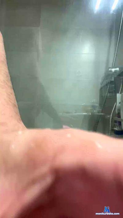 footboyvzla cam4 gay performer from Republic of Chile  