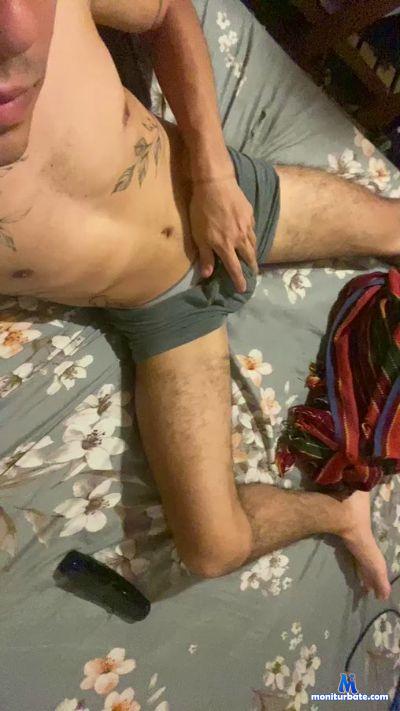 Xkwhart cam4 bicurious performer from Argentine Republic  