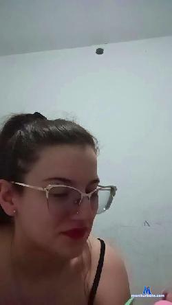 priscila184 cam4 live cam performer profile