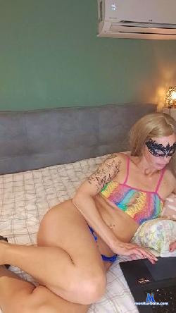 Sylvia_love cam4 live cam performer profile