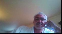 milfchaudes cam4 live cam performer profile