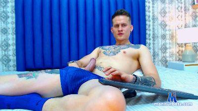 Leon_Cunning cam4 straight performer from Republic of Colombia cum Tattoos Muscle armpits C2C striptease feet 