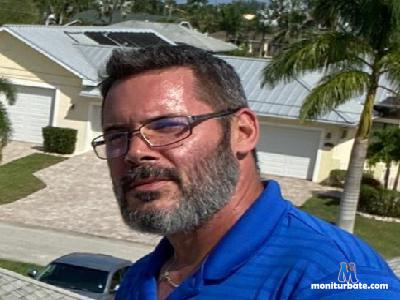 DaddyGrizzly1 cam4 straight performer from United States of America  