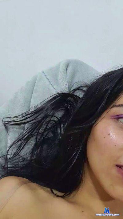 Zoe_09 cam4 bisexual performer from Republic of Italy amateur pornstar lesbian 