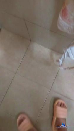 lucky22hot cam4 live cam performer profile