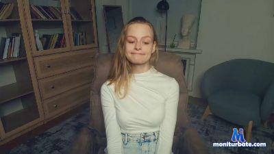 ArmidaDamme cam4 straight performer from United States of America schoolgirl armpits striptease spanking pussy ass C2C 
